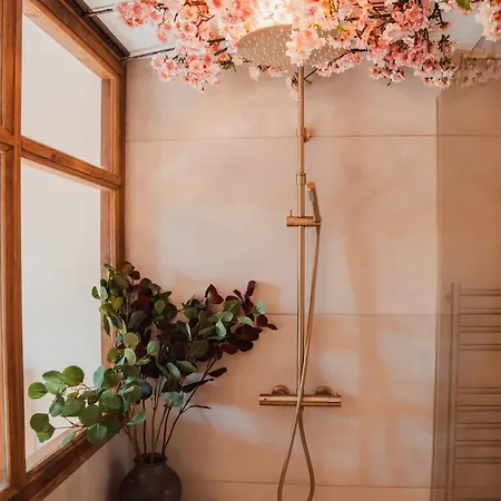 Kyoto, Experience Japonaise & Shower Xxl Au Coeur D'uzes ユゼ